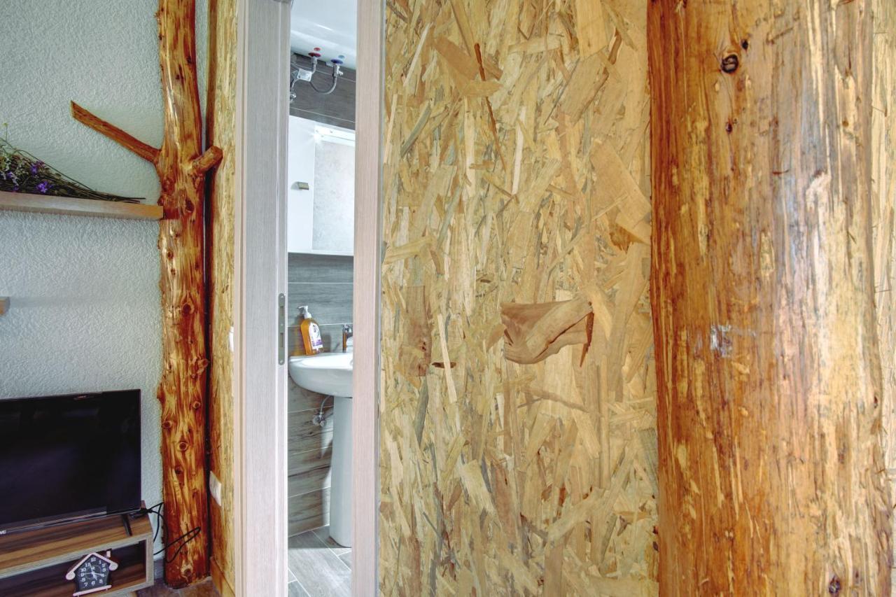 Kanakádes Terezina Wood Houseヴィラ エクステリア 写真
